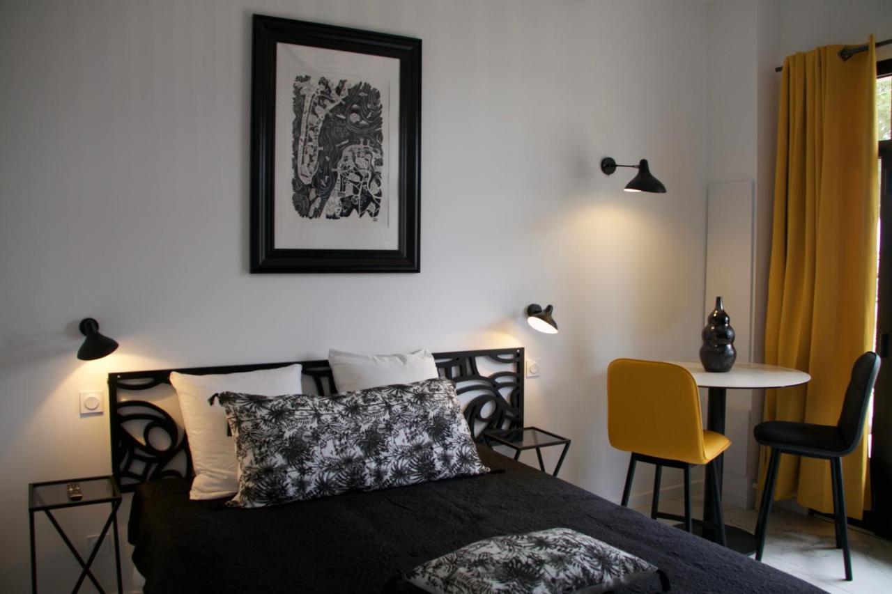 Hotel Particulier - Les Lodges Du Bassin D'Arcachon- Petit-Dejeuner Sur Demande- Prestations Haut De Gamme Гужан-Местрас Екстериор снимка